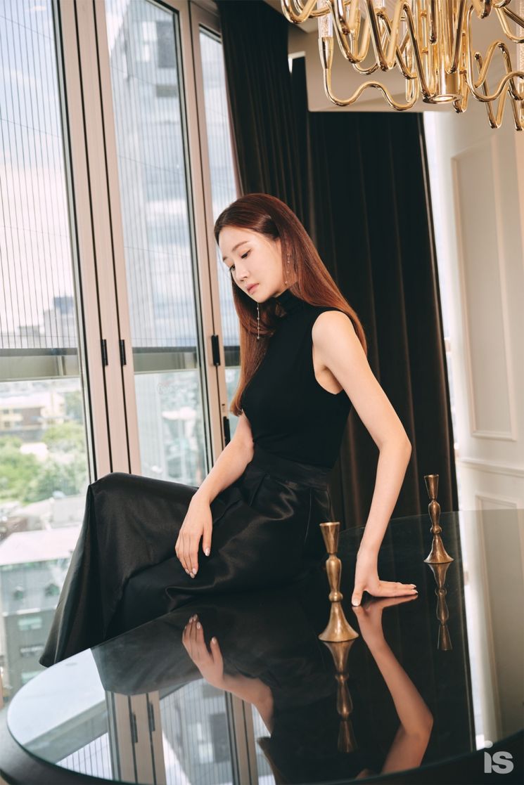이다해, 명화 속에서 튀어나온 듯(화보)