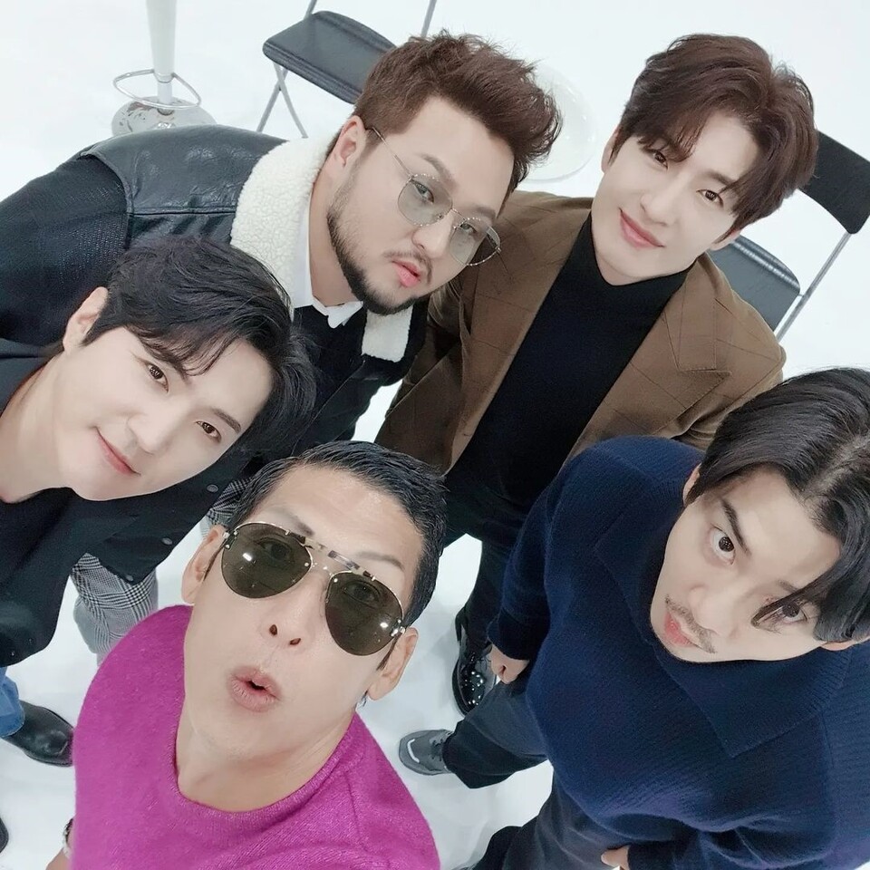 god kpop group